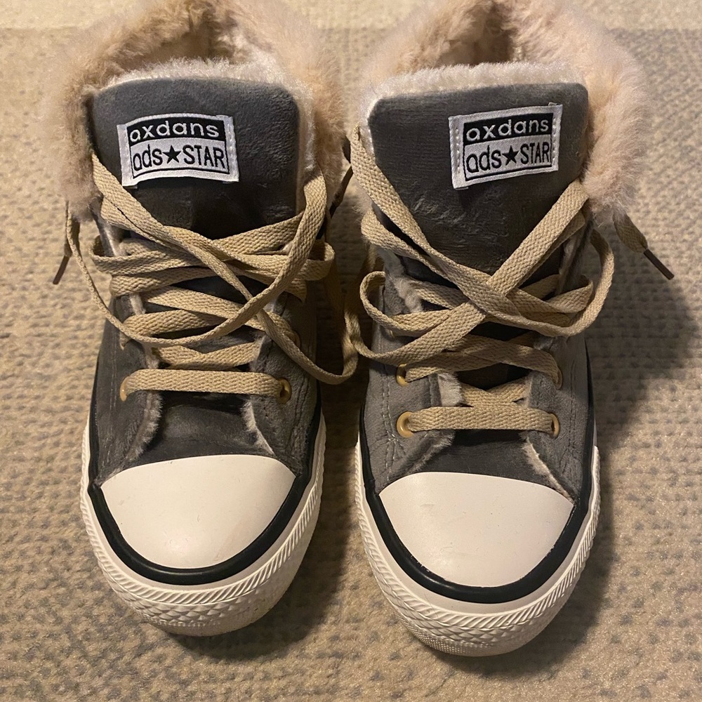 Axdans Sneakers Women’s size 7